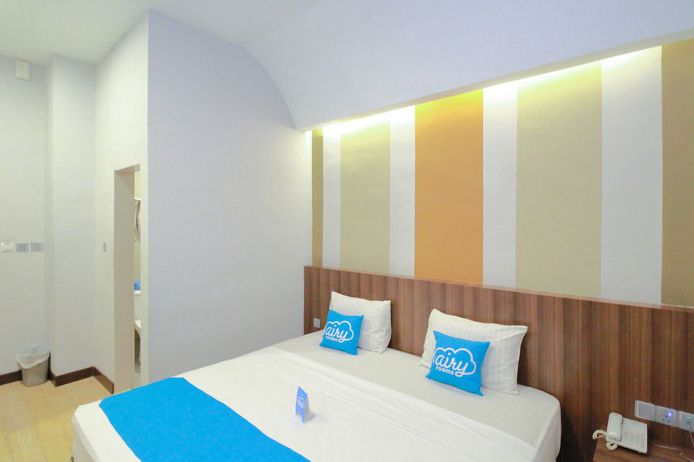 J Hotel Medan Bagian luar foto