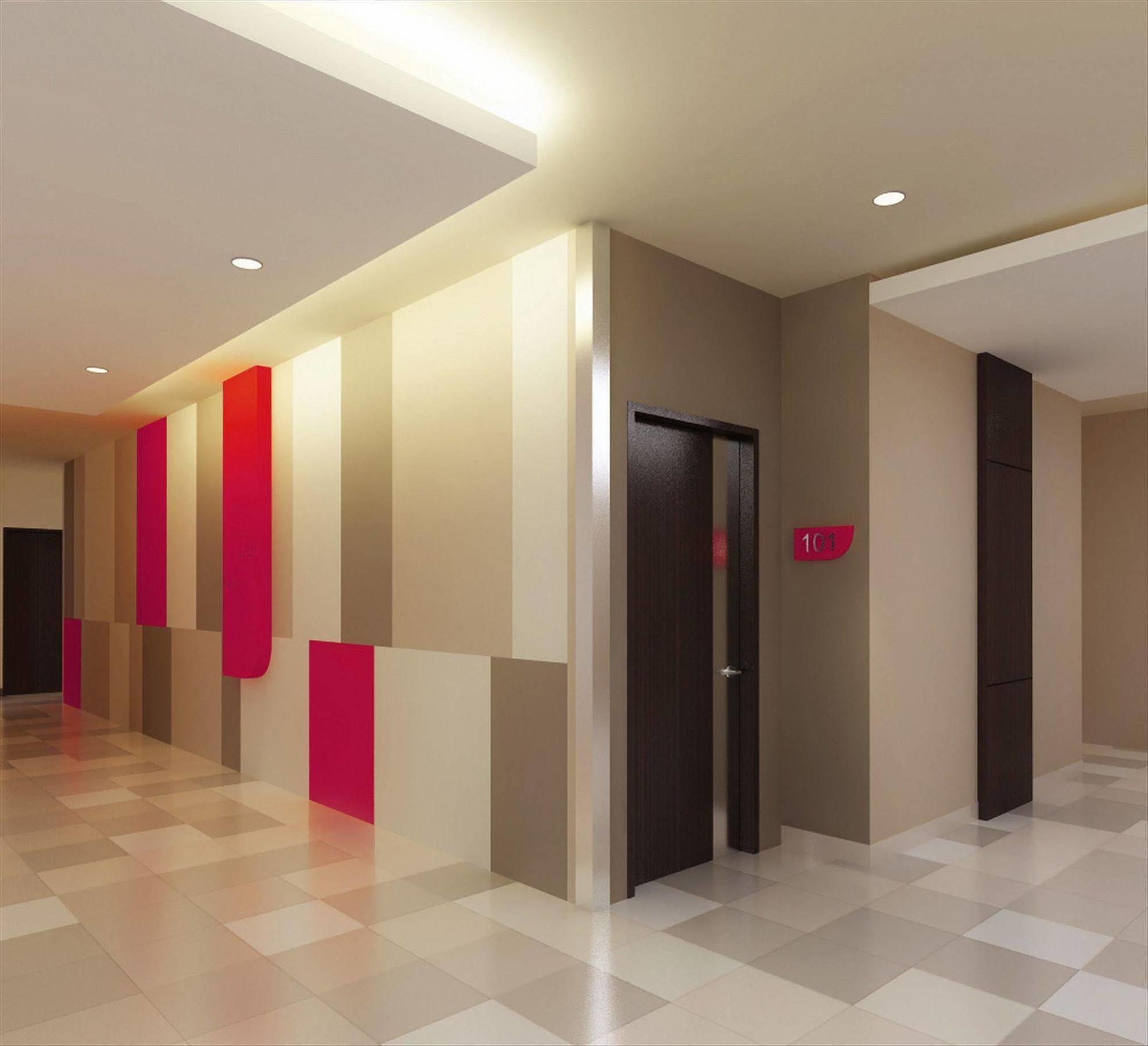 J Hotel Medan Bagian luar foto